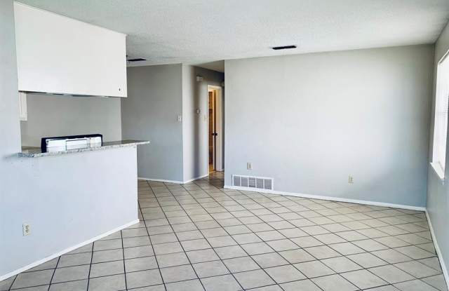6016 Calloway Court Gallery 2