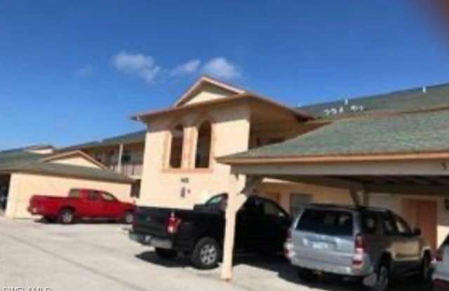 1429 Cape Coral Parkway W unit: 8 photos photos