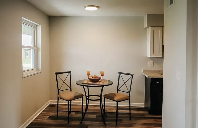388 Elmwood Drive - 2 Gallery 4