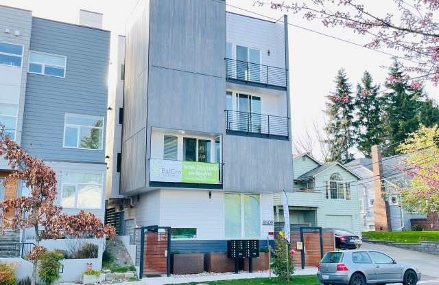 BalCro | A Premier Residential Community | Move-In Special on Select Units! Gallery 1