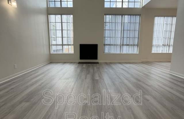 14562 Dickens Street photos photos