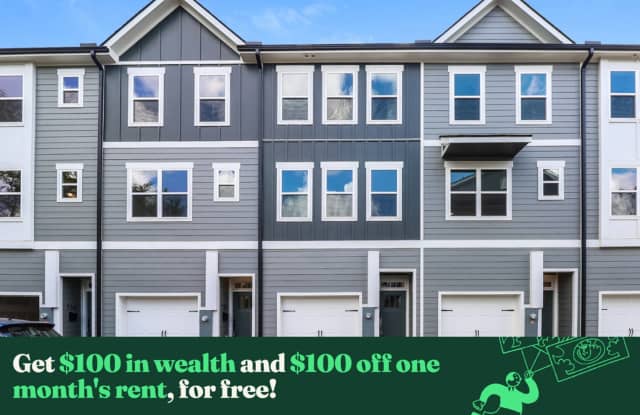 3-Bedroom, 3.5 Bath Townhome for Rent in Charlotte, NC | Attached Garage & Modern Kitchen Gallery 1