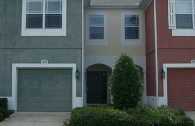 Beautiful 3BR/2.5BA Townhome with Water View in Fore Ranch photos photos