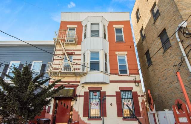 211 41ST ST photos photos