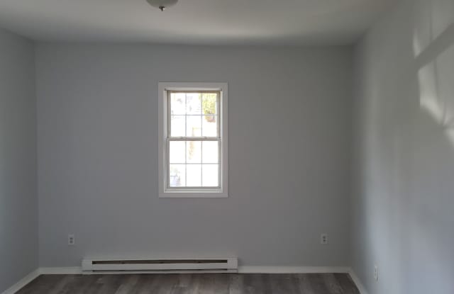 954 North Main Street - Studio Gallery 2