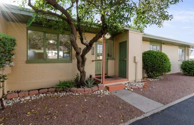 Charming 1-bedroom, 1-bath home in Tucsons most iconic neighborhood! photos photos