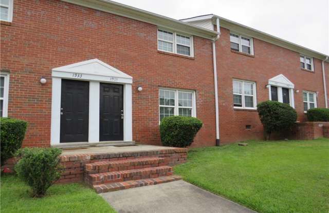 1941 King George Drive photos photos