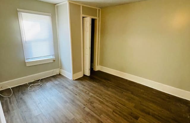 222 Harrison Ave NW - 222 Harrison Avenue Northwest, Roanoke, VA 24016
