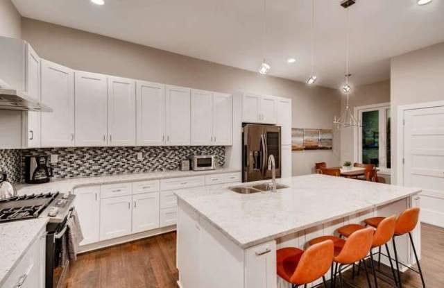 165 Mayson Avenue NE Gallery 3
