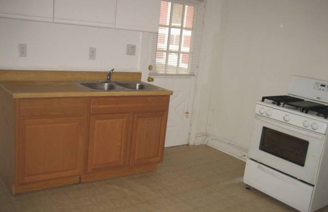 35 S. Penn St., Apt. 2 Gallery 2