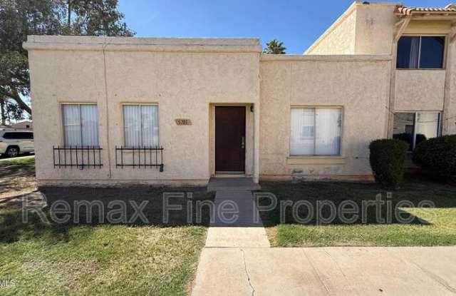5701 N 44th Avenue Gallery 1
