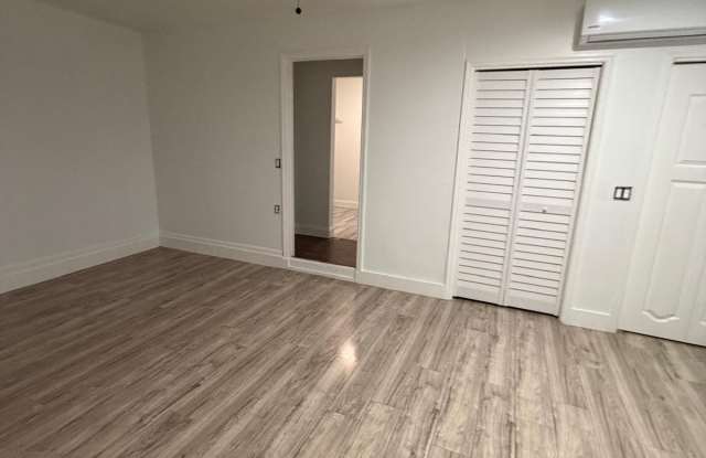 105 Jeffrey Drive Gallery 3