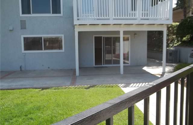 3535 Holmes Circle Gallery 4