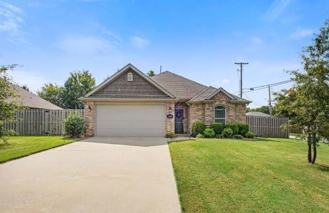 100 Sullivans Way photos photos