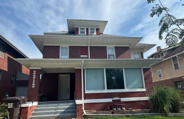 2312 Washington Ave photos photos