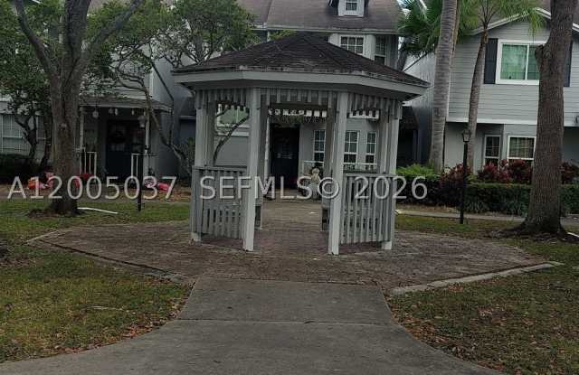 14631 SW 122nd Pl Gallery 3