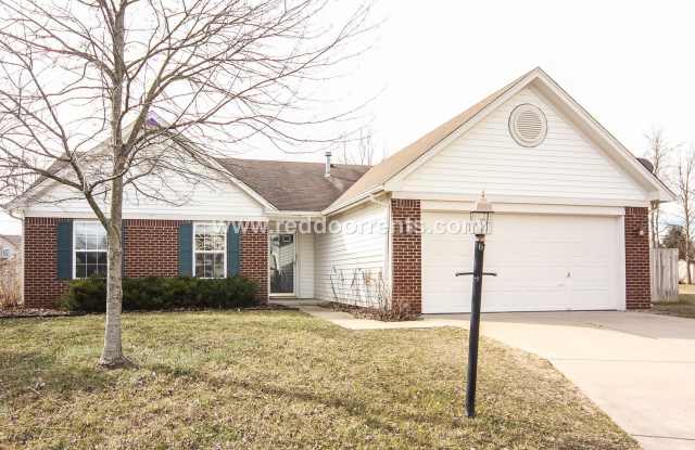 Coming Soon! Cozy Fishers Home photos photos