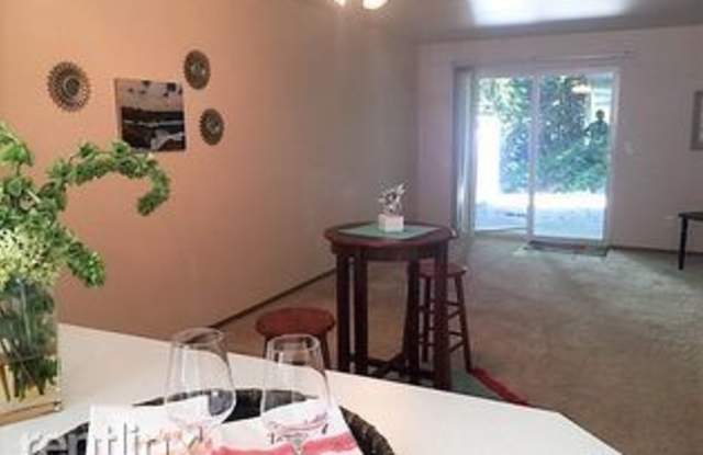 1275 Sherman Avenue - 1275 Sherman Avenue, Port Orchard, WA 98366