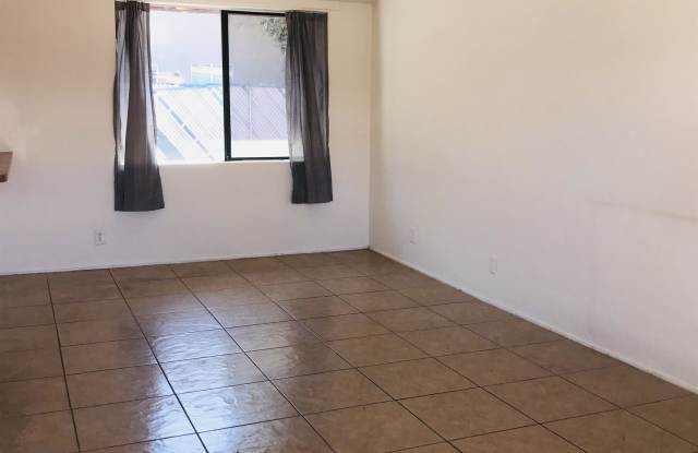 1638 North Beverly Avenue photos photos