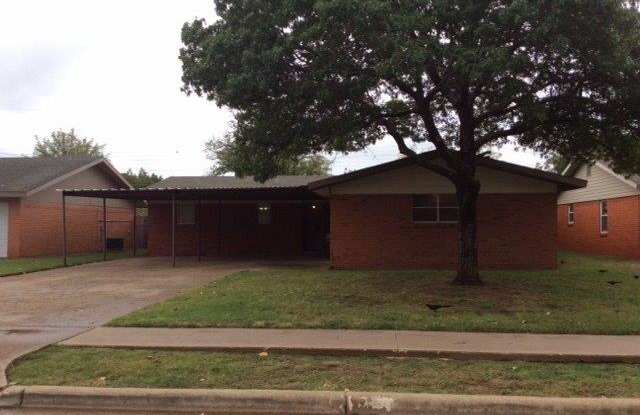 5511 17th - 5511 17th Street, Lubbock, TX 79416