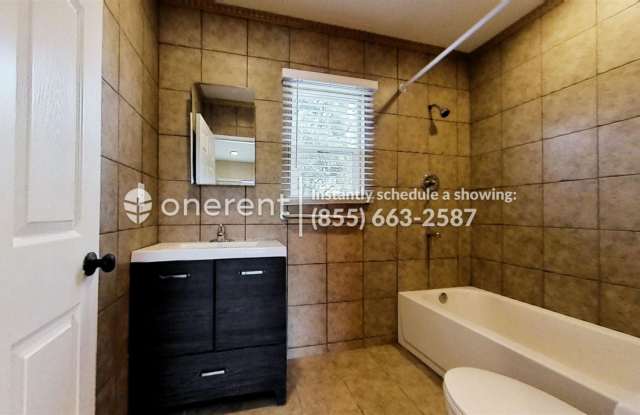 6811 North Farralone Avenue Gallery 4