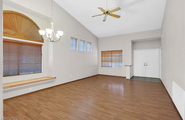 1038 Twin Berry Court Gallery 2