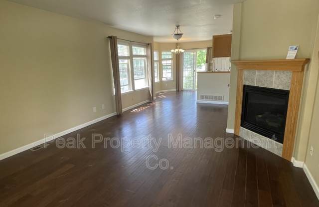 1603 Robertson Street - E photos photos