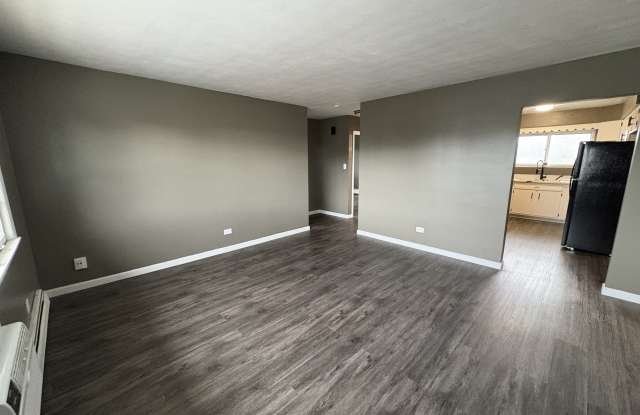 3117 South Laramie Avenue Gallery 4