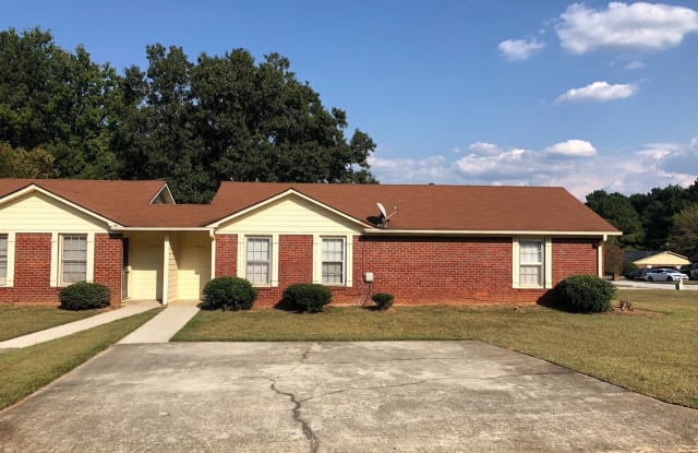 2600 Shore Wood Court NE - 2600 Shore Wood Ct NE, Rockdale County, GA 30013