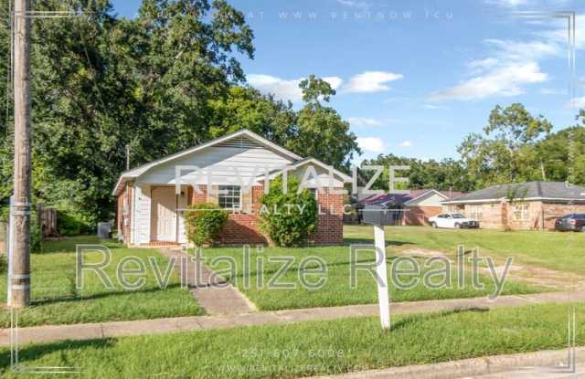 1066 Bernice Hudson Dr Gallery 4