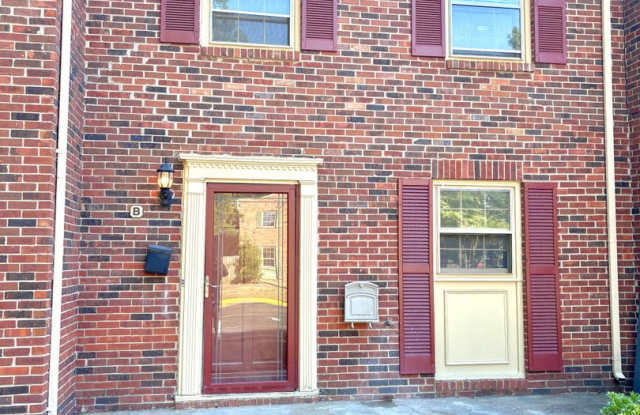 3 bedroom/ 1.5 bathroom- Courthouse Green photos photos 3 bedroom/ 1.5 bathroom- Courthouse Green photos photos