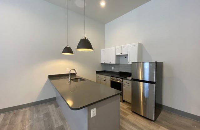 308 Washington Ave - 308 Washington Avenue, Towson, MD 21285