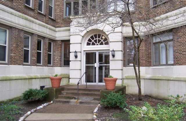 2330 Euclid Heights Blvd unit: 301 photos photos 2330 Euclid Heights Blvd unit: 301 photos photos