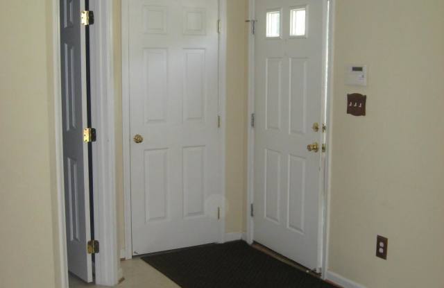 120 FOXVIEW DRIVE Gallery 2