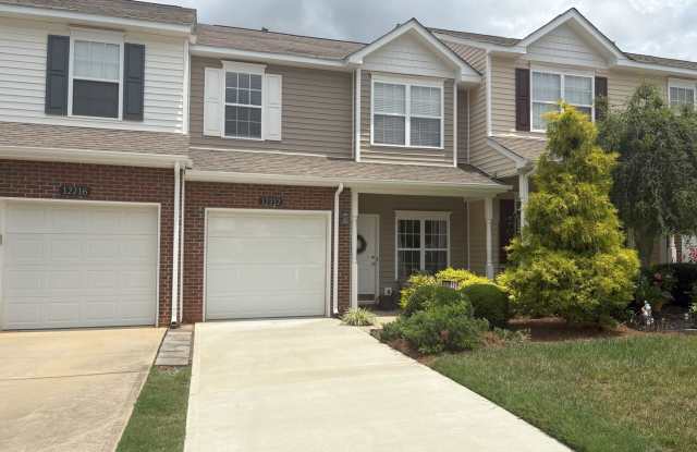 Centrally located Townhouse in Charlotte photos photos