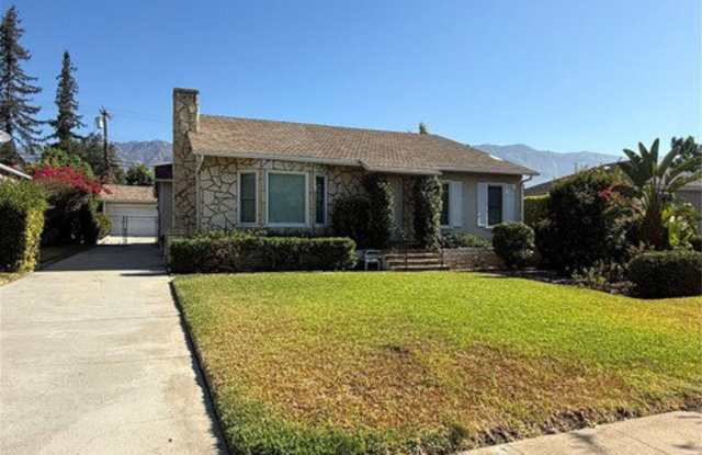 2325 Las Lunas Street photos photos