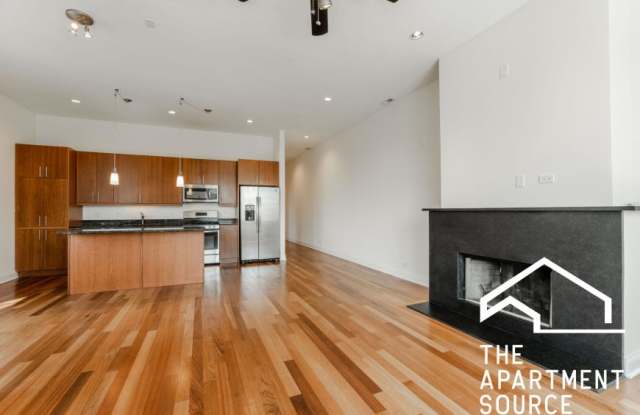 1354 N Augusta photos photos