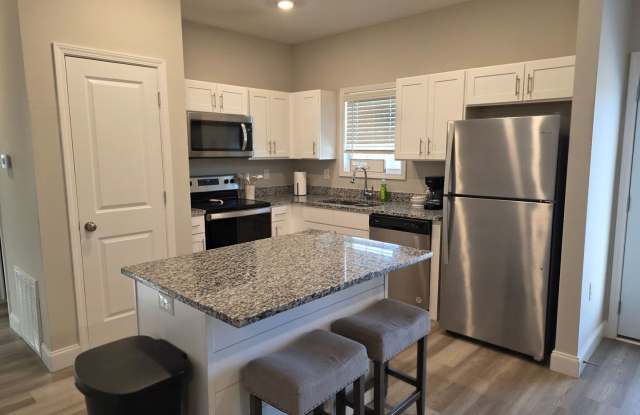 2 Bed 2 Bath Gallery 3
