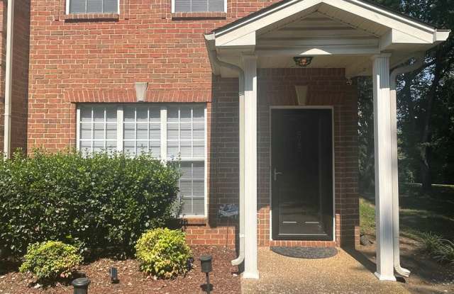515 Lakebrink Ct Nashville TN 37214 photos photos