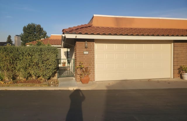2153 Crespi Lane - 2153 Crespi Lane, Thousand Oaks, CA 91361