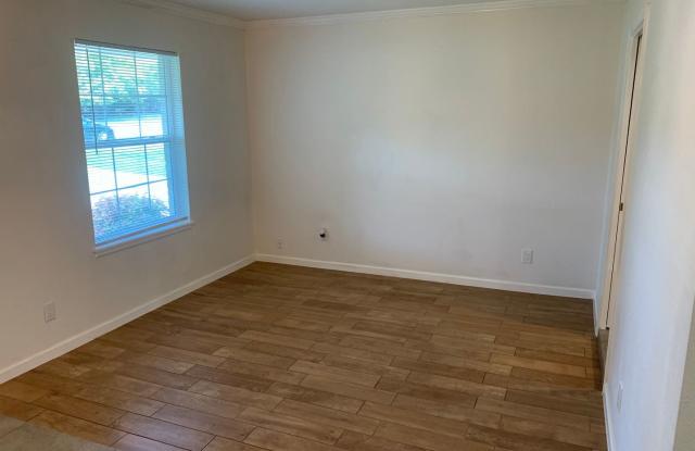 7218 Desilu Dr Gallery 4