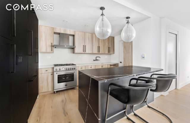 225 East 57th Street photos photos