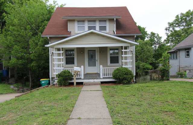 2 Bedroom Home Near KU MED photos photos