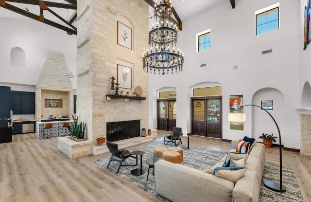 Mission Hills Apartments Gallery 2