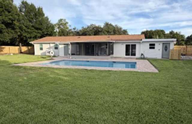 11606 Chanticleer Dr Gallery 4