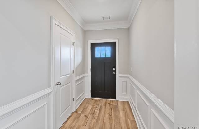 1405 Wildlife Way Gallery 3