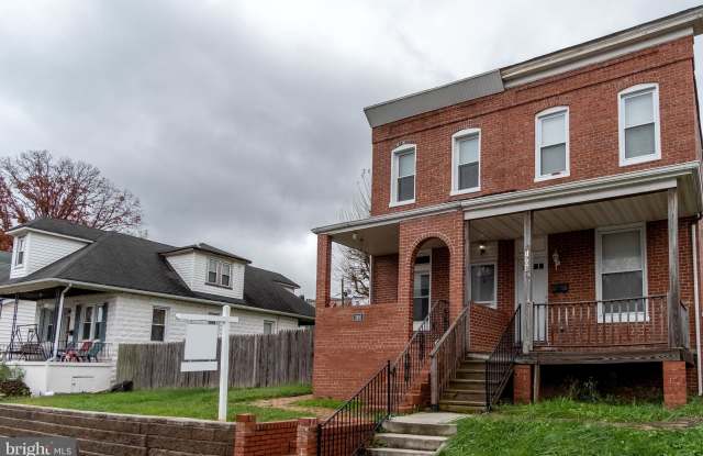 1910 BREITWERT AVENUE Gallery 2