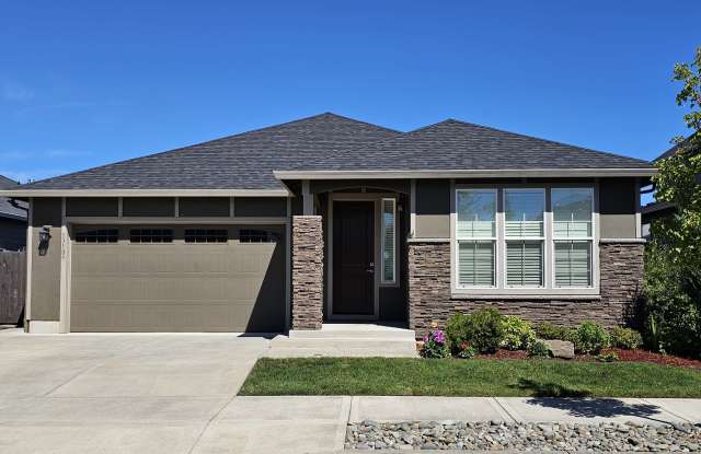 13109 Ne 60th Ave - 13109 Northeast 60th Avenue, Barberton, WA 98686