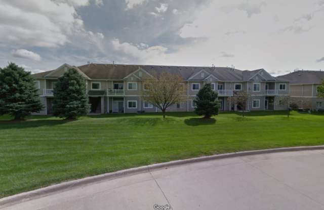 1320 SE Florence Dr - 1320 Southeast Florence Drive, Waukee, IA 50263