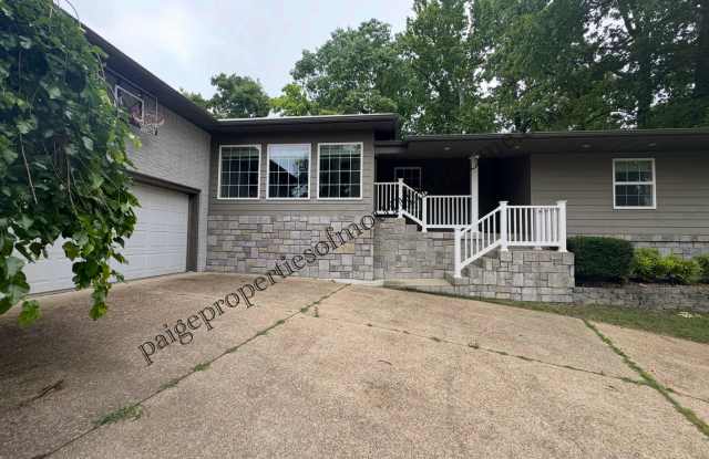 4 Bed/2 Bath Home in Village Green photos photos 4 Bed/2 Bath Home in Village Green photos photos